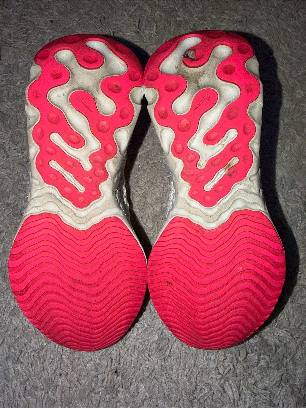 Nike Women’s White Slip-On Knit Sneakers with Hot Pink Accents - Picture 6 of 6